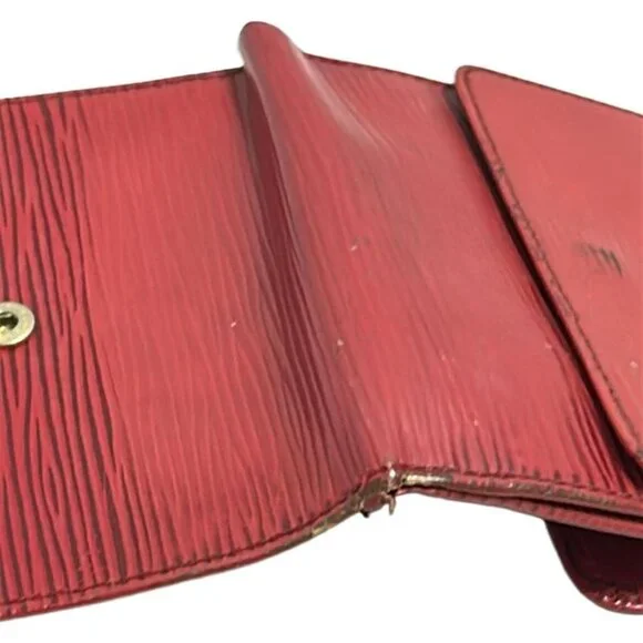 Louis Vuitton Hook Wallet Epi Porte Monnaie Billets Cult Cles Castilian Red